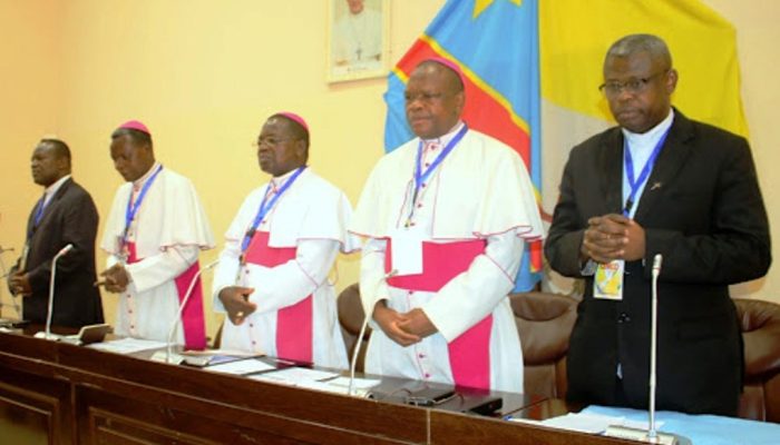 Des évêques membres de la CENCO lors de travaux du dialogue national inclusif à Kinshasa, le 09/12/2016. Radio Okapi/Ph. John Bompengo.
